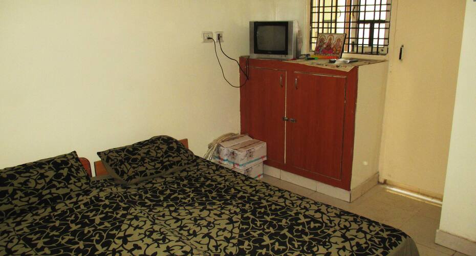 LG Madhapur Guest House, Hyderabad 3
